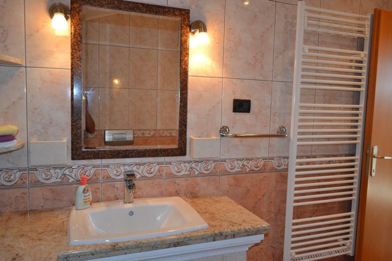 Apartman Ika Umag Extérieur photo